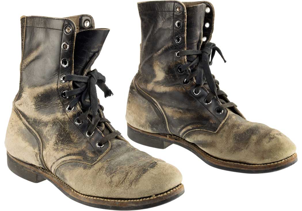 hawkeye-bootsweb.jpg