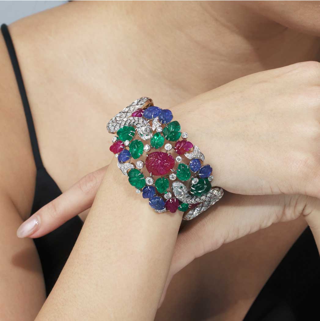 at_cartier-tutti-frutti-multi-gem-bangle_web.jpg