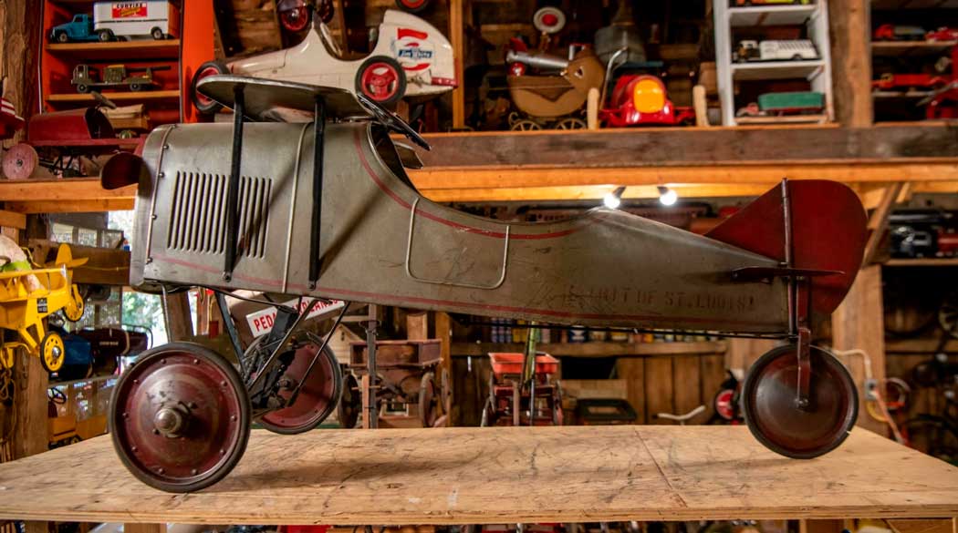 spirit-of-st-louis-pedal-planeweb.jpg