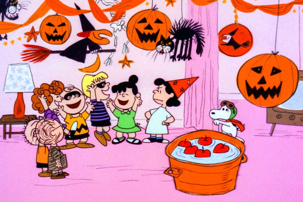halloween-party-charlie-brown.jpg