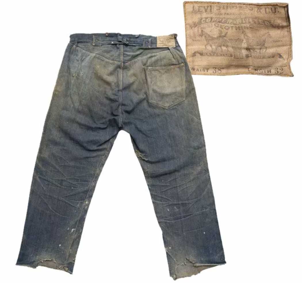 levis-with-tag.jpg