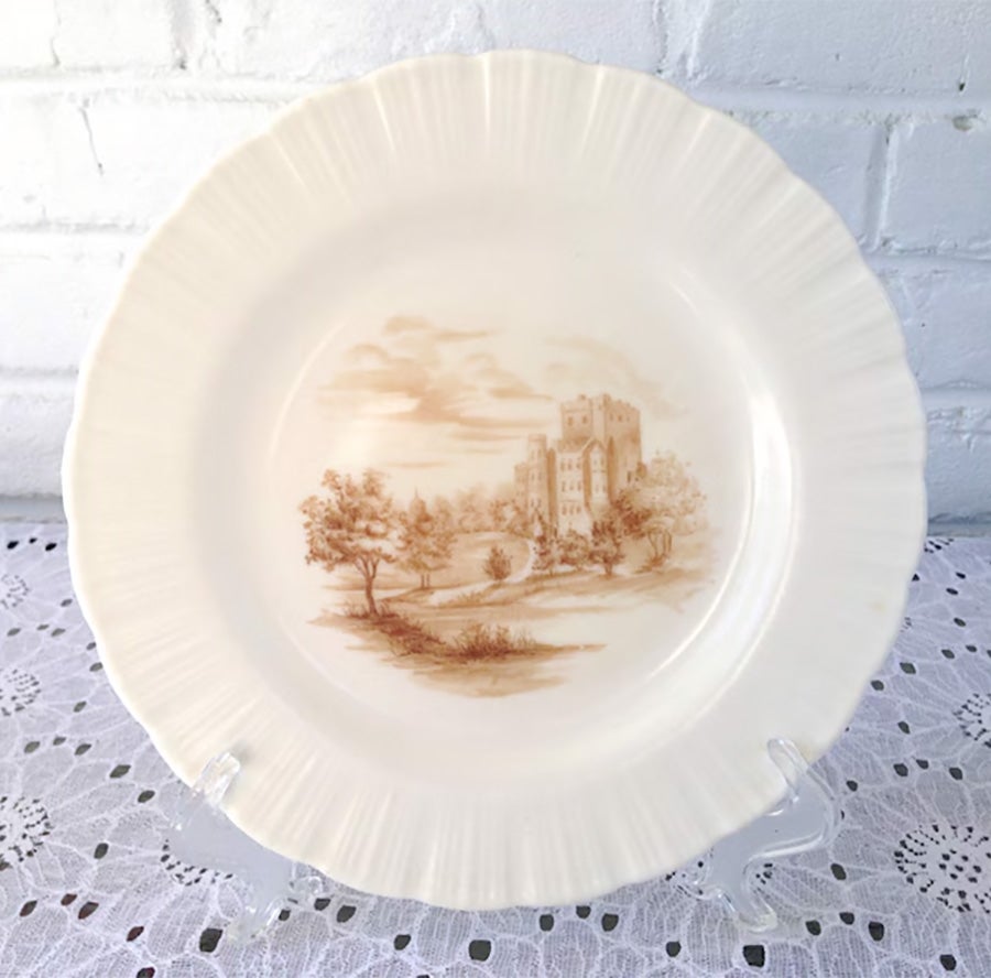 macbeth---evans-glass-company-cremax-dinner-plate.jpg