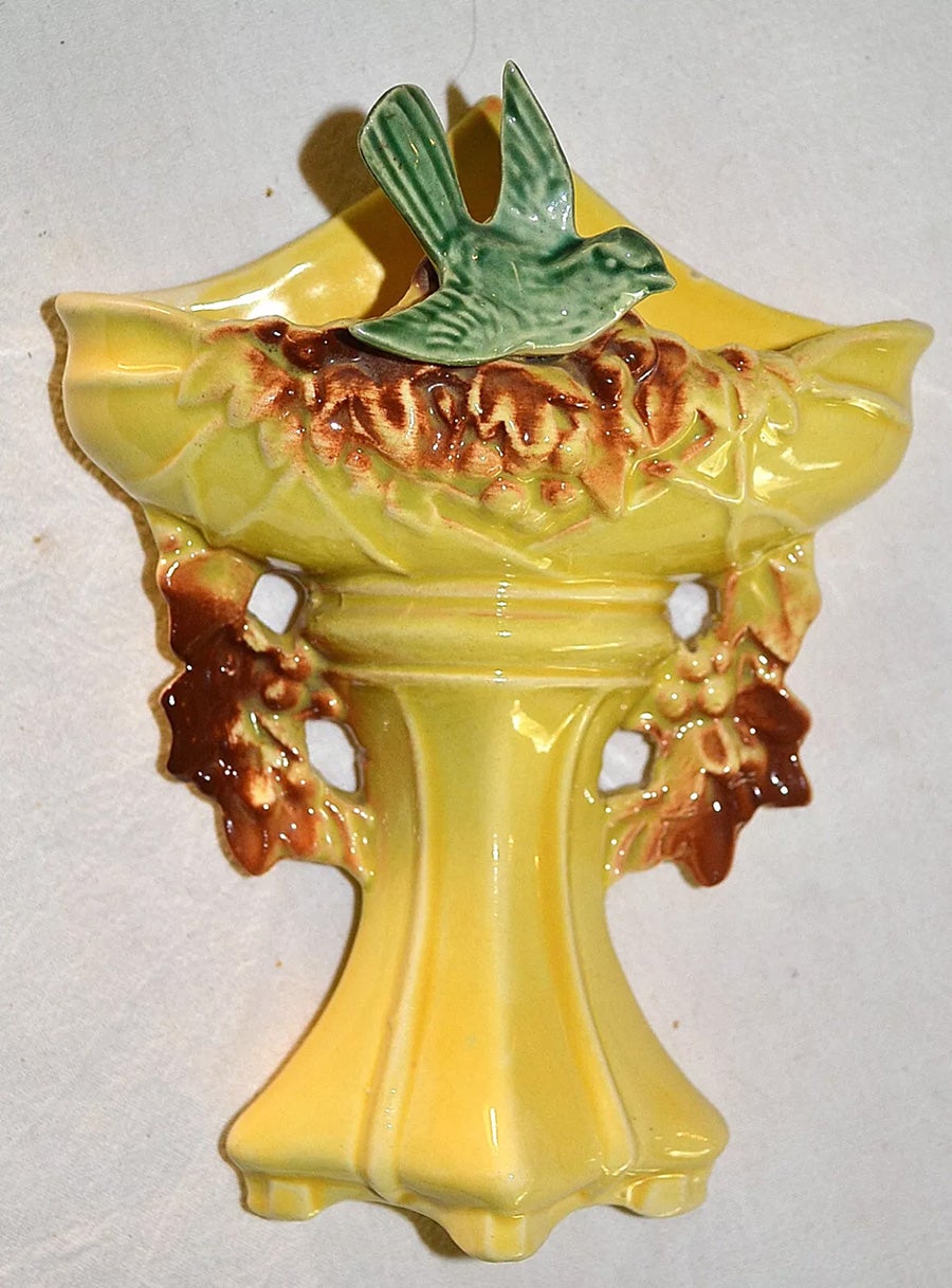 mccoy-wall-pocket-planter-vase-8-inbird-bath-birdbath-pottery-savannahbreeze-ebay.jpg
