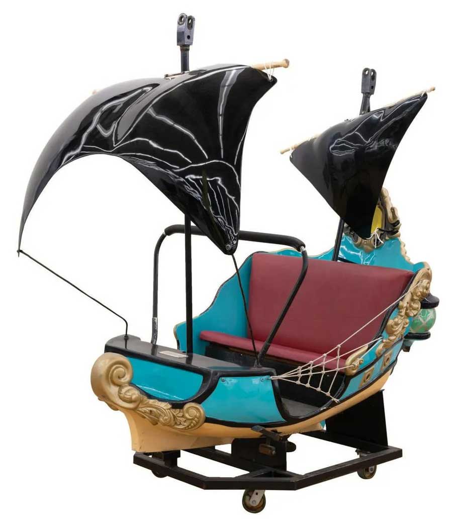 disneyland3-peterpanvehicle_web.jpg