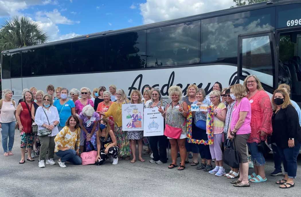 4-thrifting-busweb.jpg