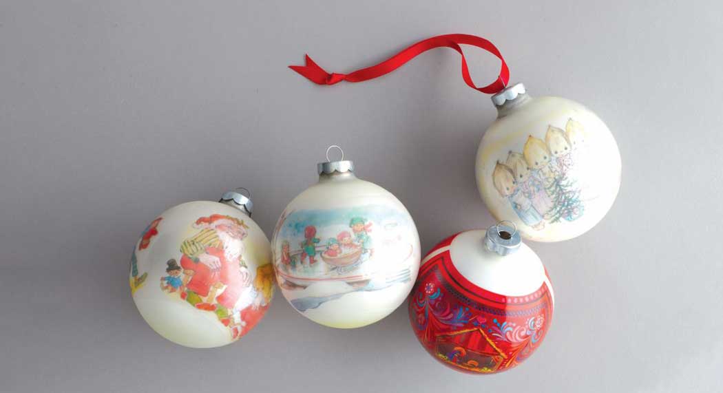 1973---glass-ball-ornamentsweb---dream-book.jpg