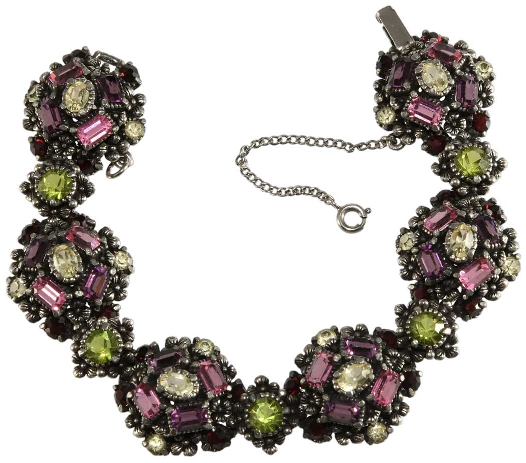 3hollycraftbracelet_web.jpg