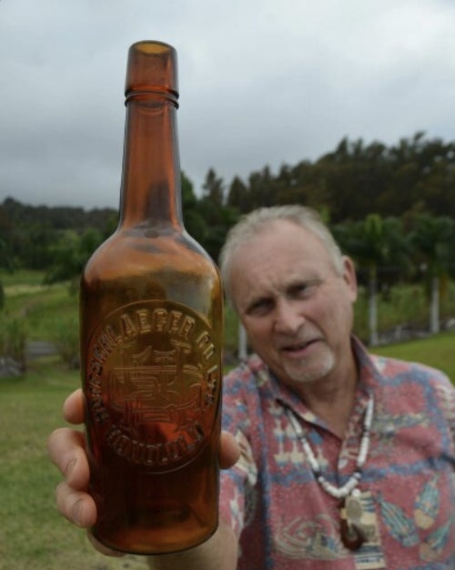 m-polak-bottle-collector-web.jpg