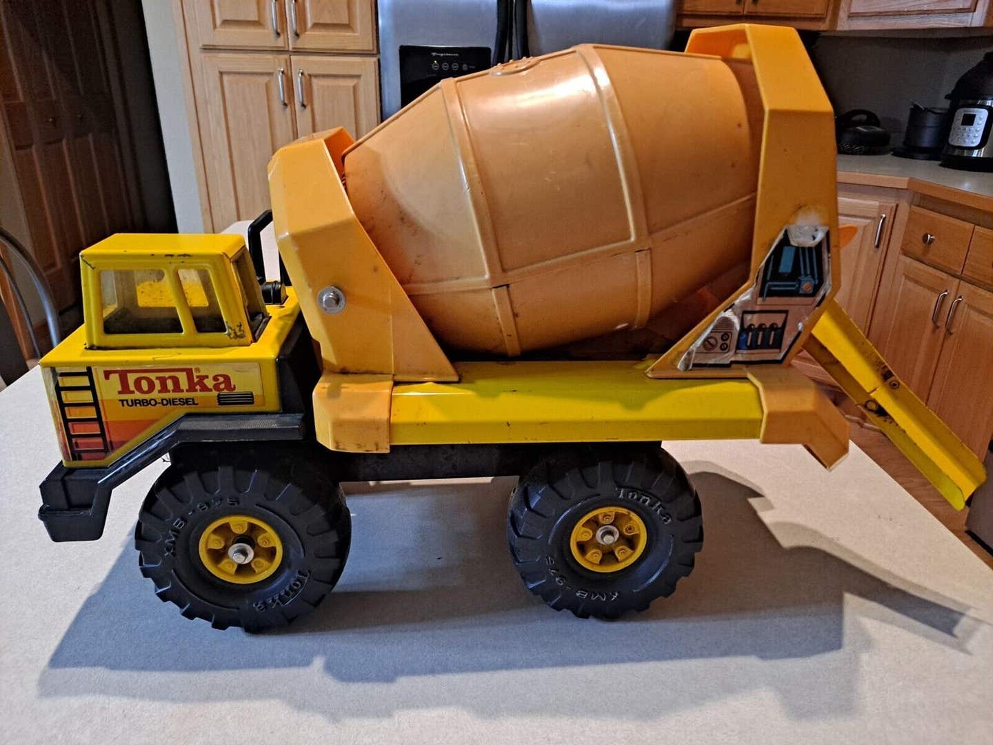 Built Tonka Tough! - Antique Trader, image size:1440x1080