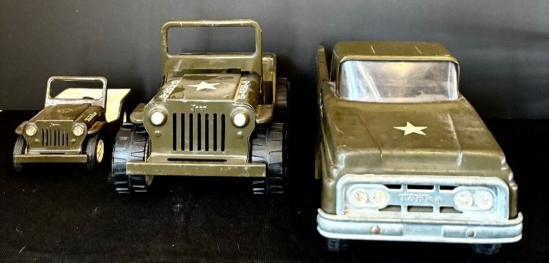 army-vehicles.jpg