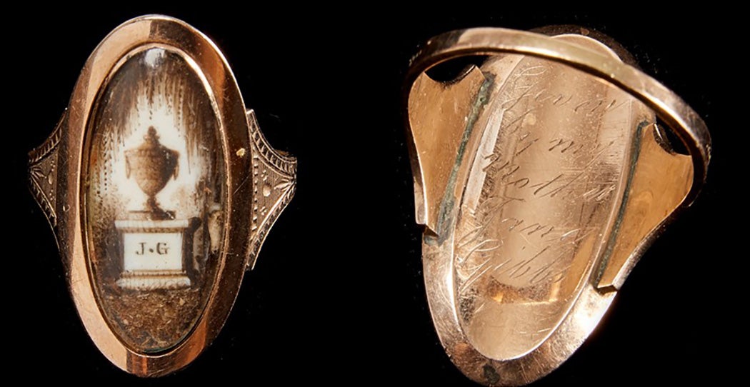 victorian-era-mourning-ring.jpg